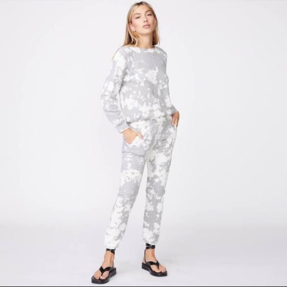 Monrow Urban camouflage track suit S